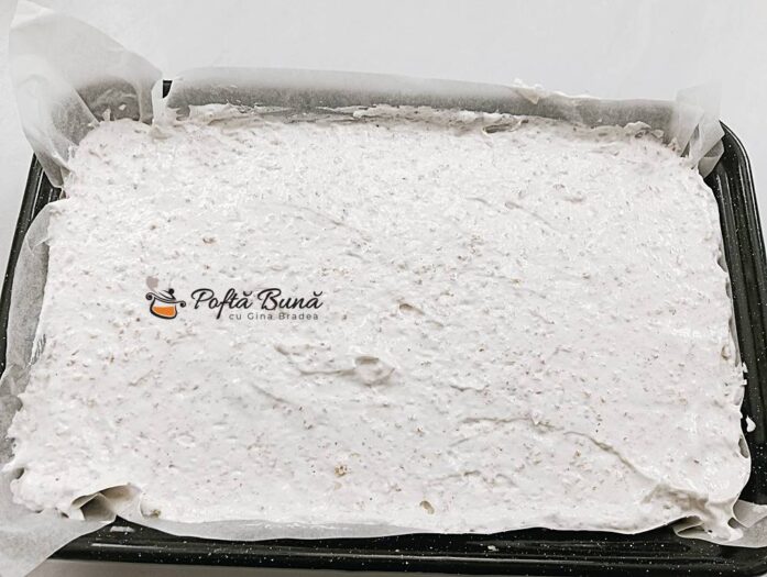 Prajitura felii londra cu nuca bezea si gem reteta gina bradea 9 697x525 - Prajitura felii Londra cu nuca, gem si bezea