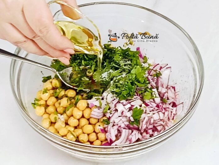 Salata de vinete cu naut si ardei copti