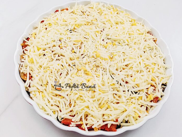 Tarta cu vinete si mozzarella, fara gluten Tarta cu vinete si mozzarella fara gluten reteta gina bradea 8 697x525 - Tarta cu vinete si mozzarella, fara gluten