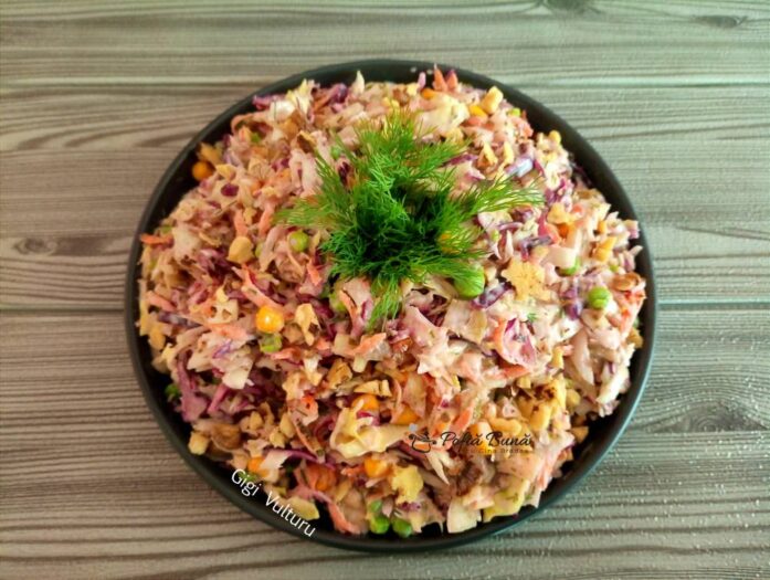 Salata indoneziana de varza rosie si alba salata indoneziana varza alba rosie reteta gina bradea 4 697x525 - Salata indoneziana de varza rosie si alba