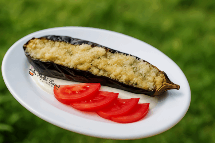 Vinete cu oua, rosii si mozzarella la cuptor vinete la cuptor cu parmezan reteta gina bradea 7 700x467 - Vinete cu oua, rosii si mozzarella la cuptor