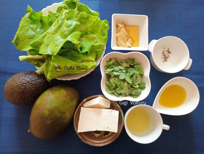 salata avocado mango iarba grasa branza gina bradea 2 697x525 - Salata de avocado cu mango, iarba grasa si branza