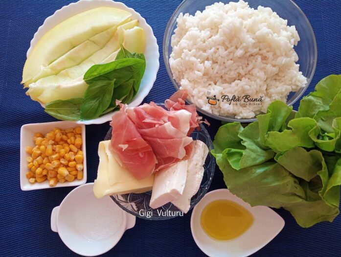 Salata de orez cu prosciutto si pepene