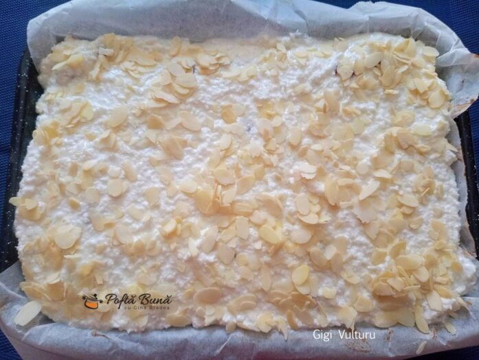 Mod de preparare pentru prajitura cu visine si bezea