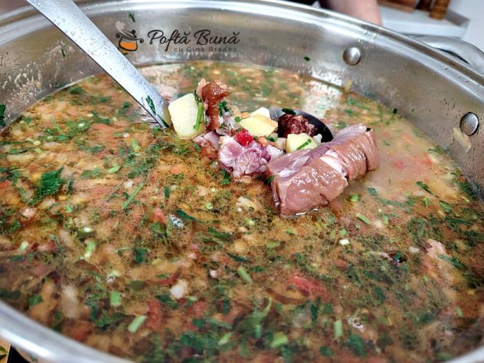 Ciorba din oase afumate