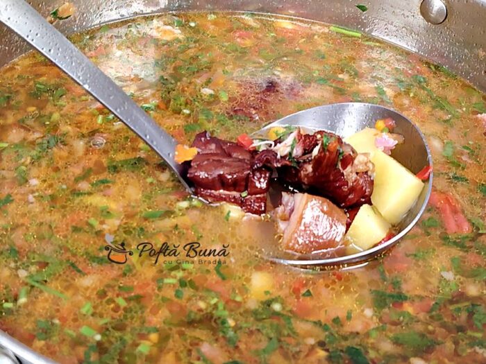 Ciorba din oase afumate