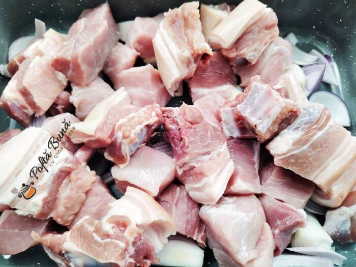 Friptura de porc reteta taraneasca Friptura de porc reteta taraneasca