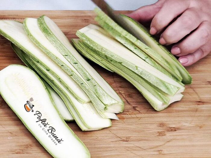 Dovlecei gratinati la cuptor Parmigiana di zucchini 2 700x525 - Dovlecei gratinati la cuptor