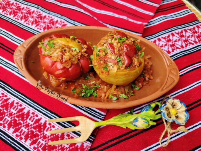 Gogosari si gogonele umplute cu carne tocata si orez gogosari gogonele umplute reteta gina bradea 4 700x525 - Gogosari si gogonele umplute cu carne tocata si orez