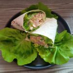 Lipie cu ton, avocado si salata