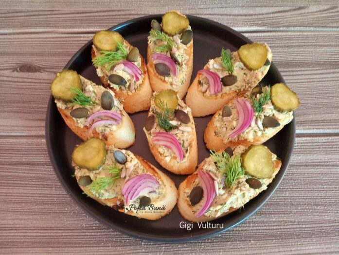 Pasta de oua cu macrou si marar