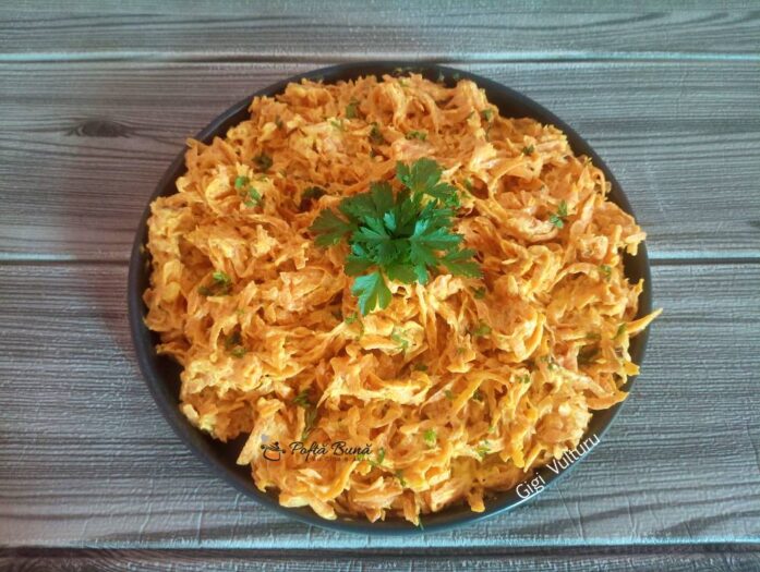 Salata de morcovi cu iaurt grecesc