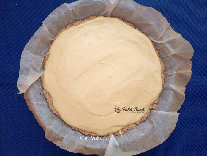 Tarta cu blat din fulgi de ovaz, lamaie si lapte condensat