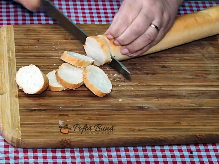 Bruschete simple din baghete