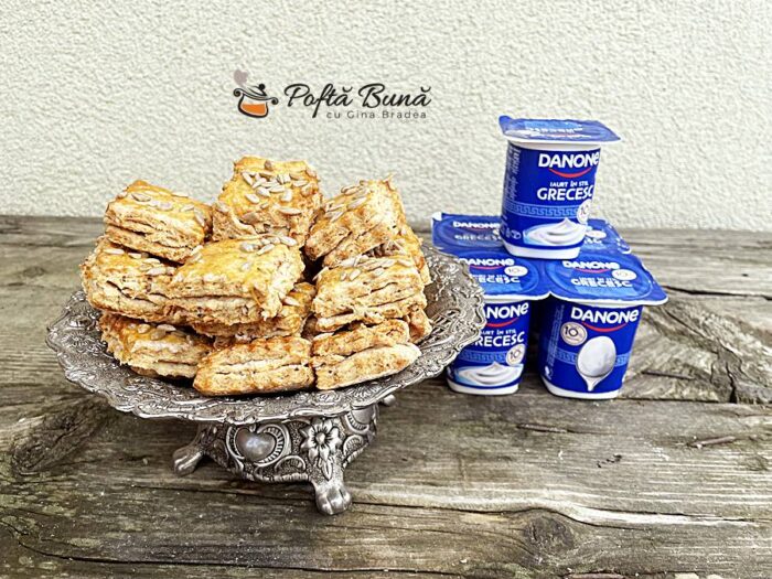 Pogacele cu jumari si iaurt Pogacele cu jumari si iaurt