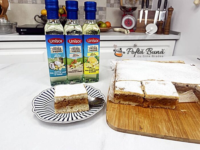 Prajitura turnata de post cu mere