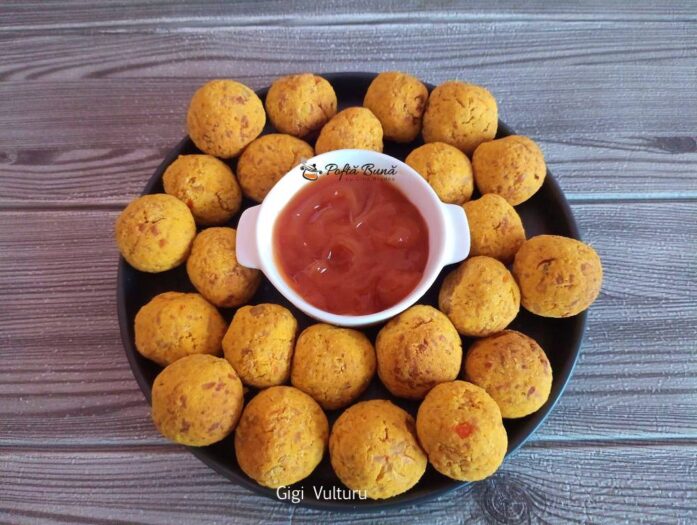 Bilute din morcovi, naut si mozzarella