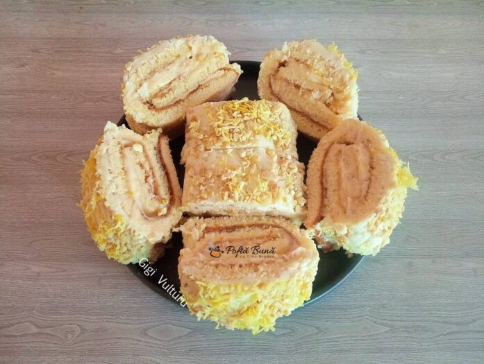 Rulada cu crema de lamaie Rulada cu crema de lamaie