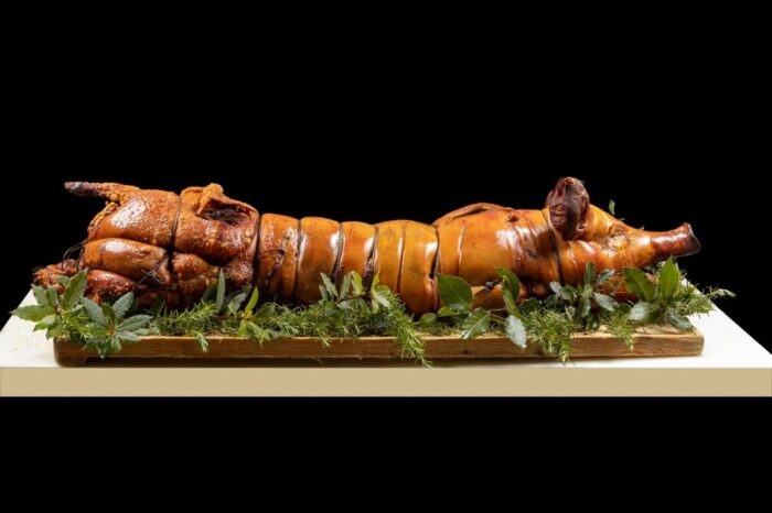 MG 2449 700x466 - Porchetta reteta originala italiana