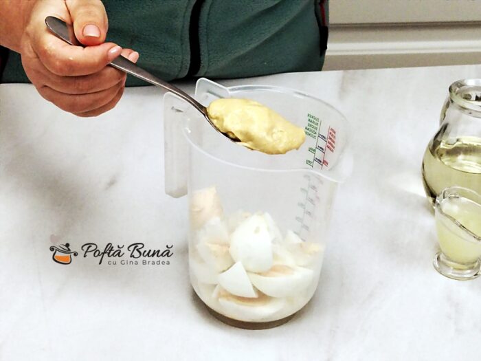 Maioneza de casa cu oua fierte