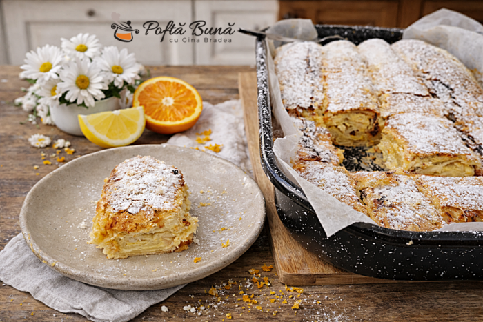 Placinta cu branza dulce si stafide, cu foi de casa