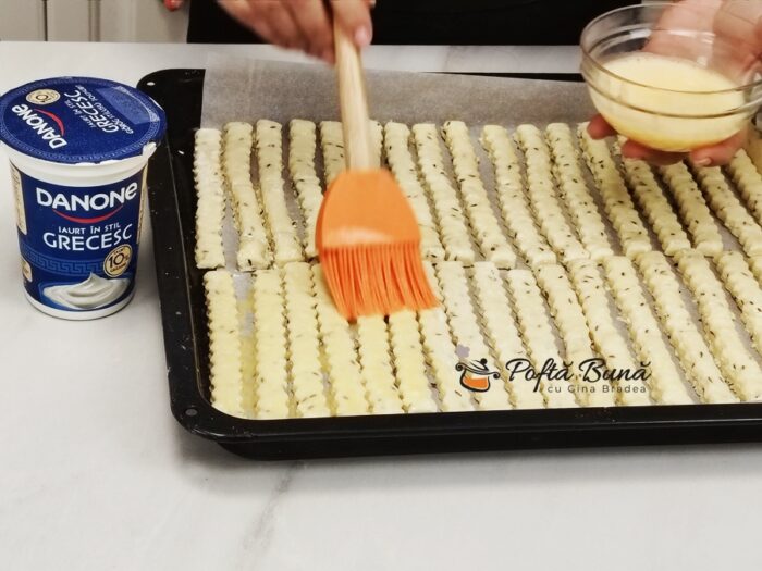 Saratele cu iaurt si cascaval Saratele cu iaurt si cascaval