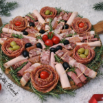 Platou aperitiv cu mezeluri