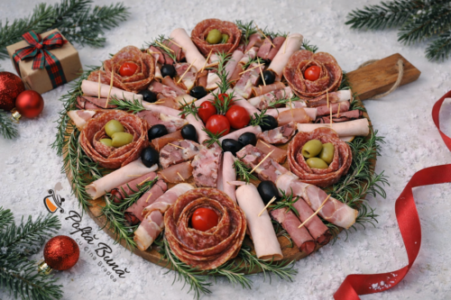 Platou aperitiv cu mezeluri