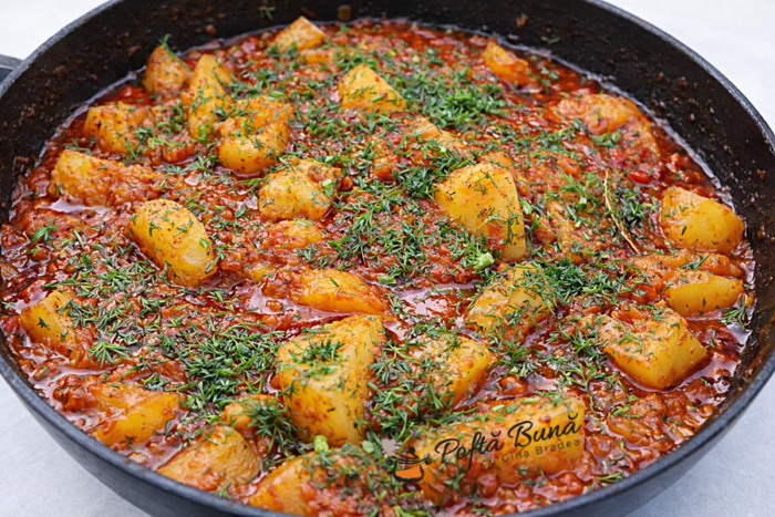 Mancare de cartofi simpla, de post &ndash; reteta traditionala