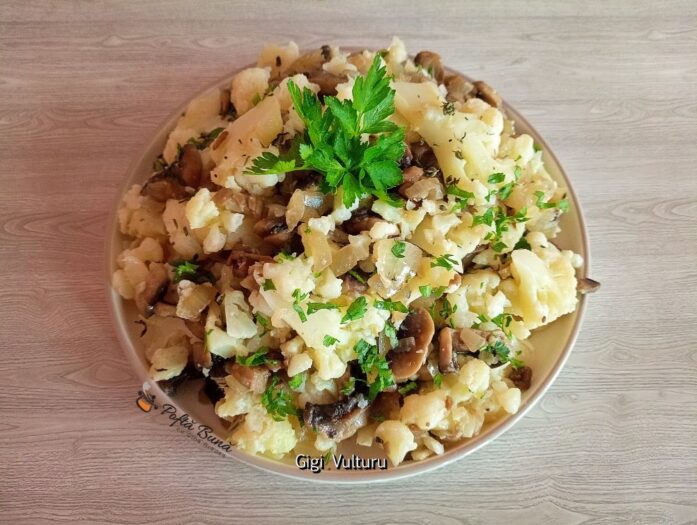 Salata de conopida cu ciuperci