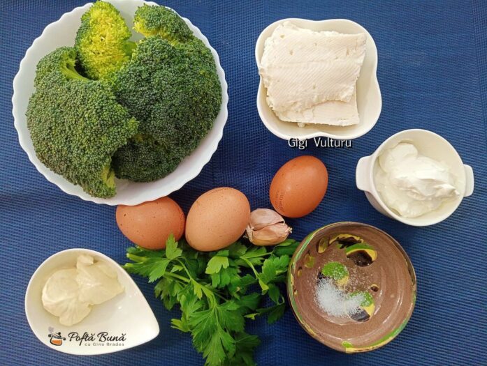 Salata de broccoli cu oua si branza