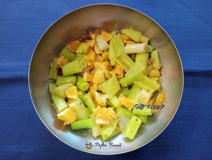 salata de praz cu portocale nuci reteta gina bradea 4 697x525 - Salata de praz cu portocale si nuci