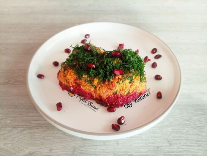 salata sfecla rosie morcovi iaurt grecesc reteta gina bradea 2 697x525 - Salata de sfecla rosie, morcovi si iaurt grecesc
