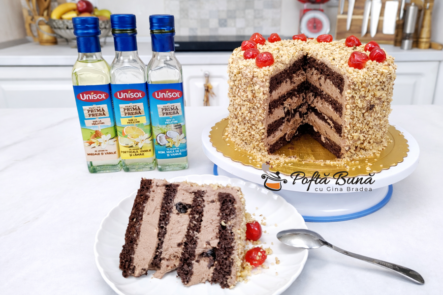 Tort cu nucă și cremă de ciocolată cu vișine