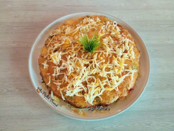 Broccoli cu ouă, ketchup și mozzarella