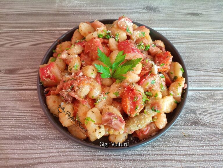 Gnocchi cu fructe de mare