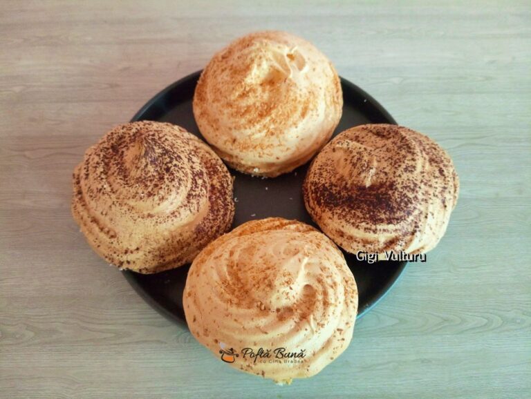 Prajitura din albusuri cu crema de unt