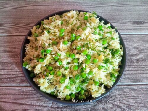 Salată de varză cu mazăre și mărar