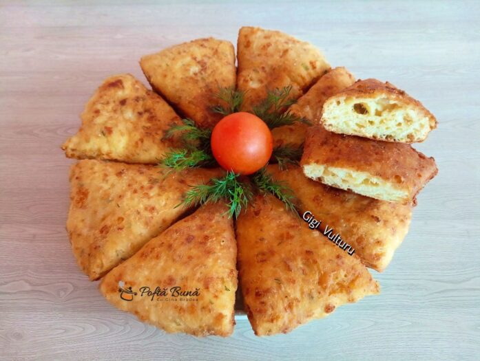 Triunghiuri cu br&acirc;nză și mozzarella