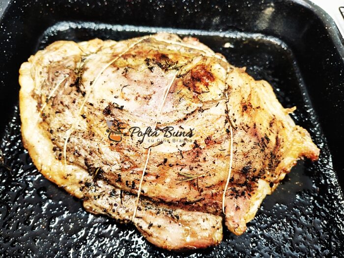 Drob &icirc;n coaste de miel &ndash; rețetă tradițională explicată pas cu pas, fragedă și suculentă