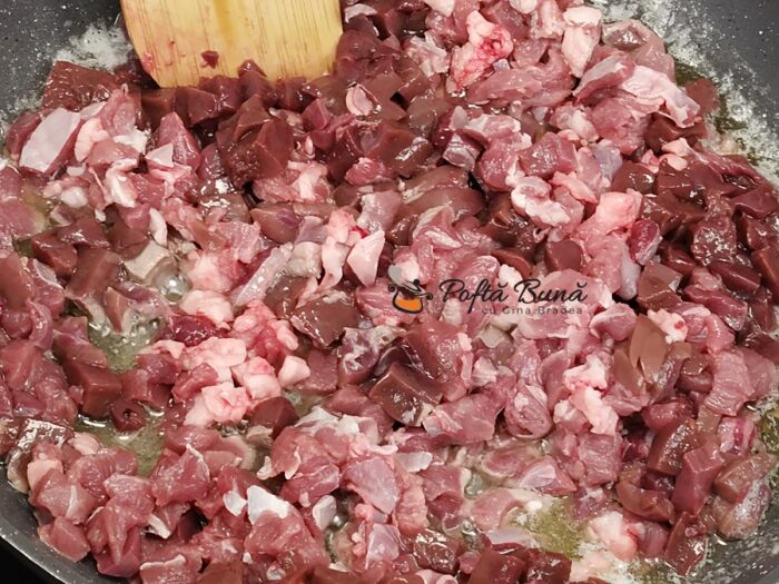 Drob in coaste de miel reteta traditionala veche pas cu pas gina bradea 4 700x525 - Drob &icirc;n coaste de miel rețetă tradițională explicată pas cu pas, fragedă și suculentă