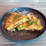 Amestec mexican cu ouă la tigaie