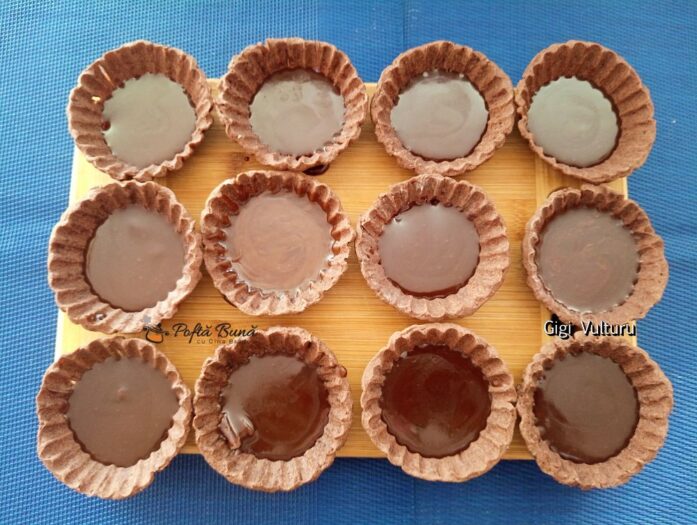 Mod de preparare pentru mini tarte tiramisu