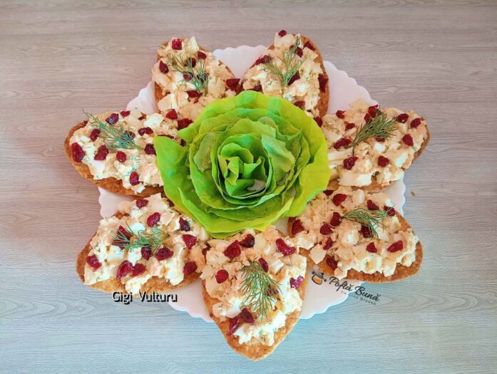 Ouă crocante din lipie cu pastă de ouă