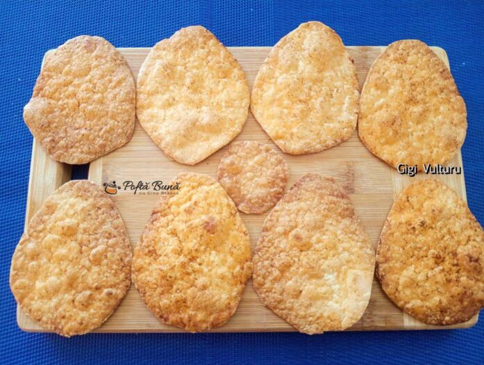 oua crocante din lipie cu pasta de oua reteta 4 697x525 - Ouă crocante din lipie cu pastă de ouă