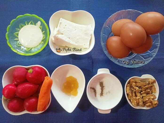 Ouă umplute cu br&acirc;nză și nuci