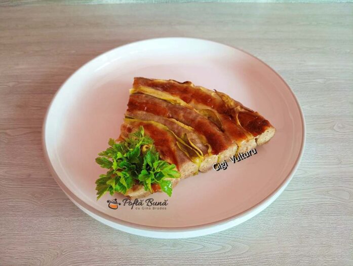 Rulouri din c&acirc;rnați cu dovlecel și cașcaval
