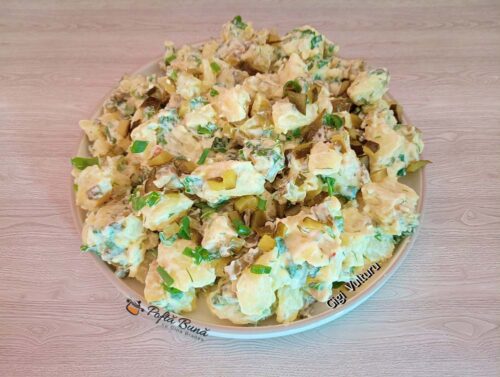 Salată de cartofi cu smântână