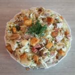 Salată de varză cu kaizer, cașcaval și ciuperci
