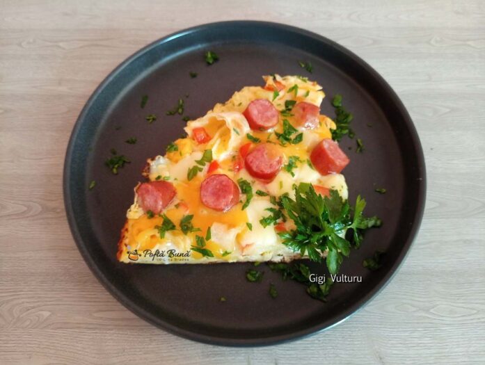 Pizza din lipii fâșii la tigaie
